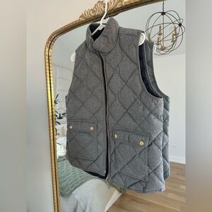 J. Crew Excursion‎ Quilted Down Vest, women (M)